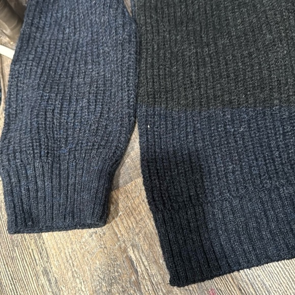 Mavi  original sweater for men - Picture 4 of 8